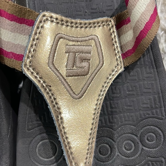 Thera Shoe flip flop - Picture 2 of 4